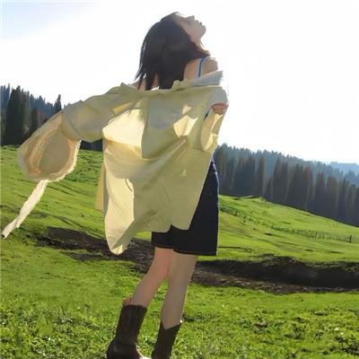 女玩家喜迎春